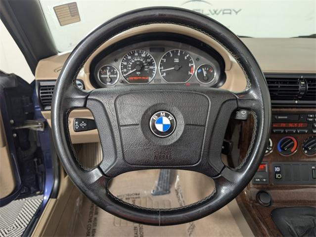 1997 BMW 2.8L Vehicle Photo in ENGLEWOOD, CO 80113-6708