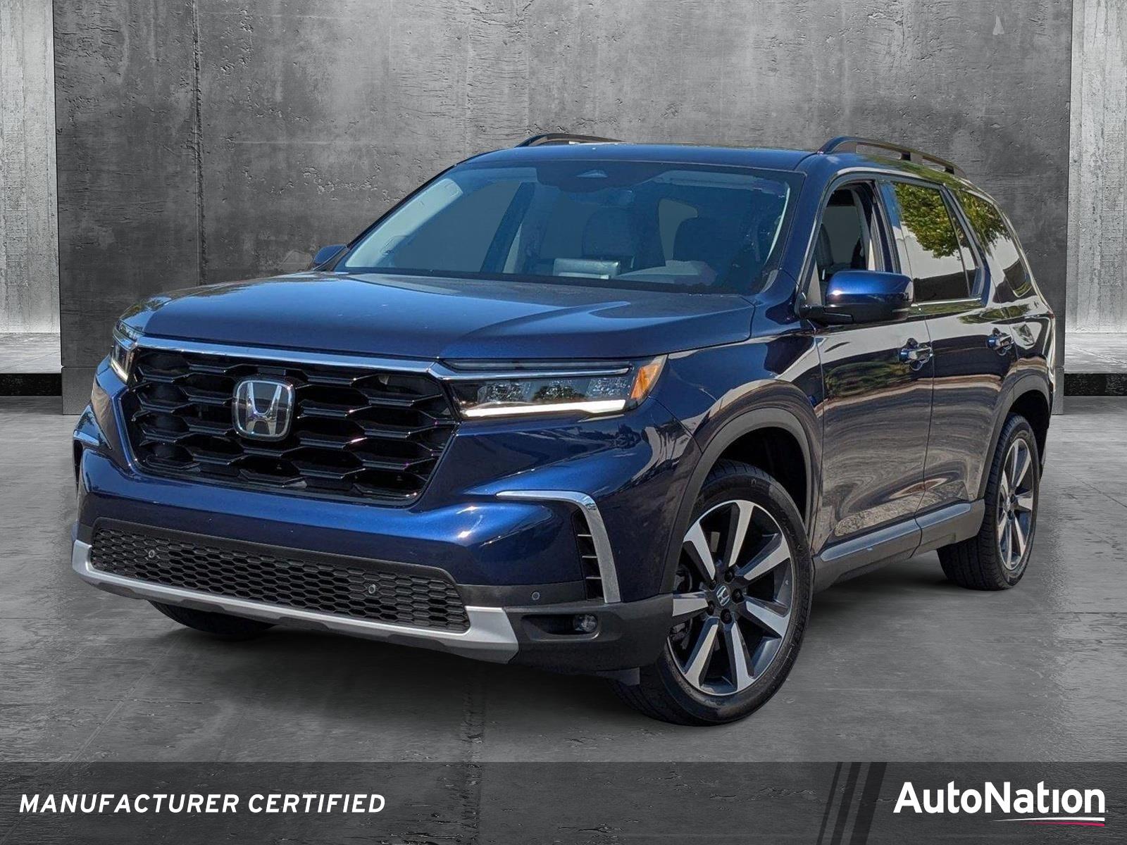 2024 Honda Pilot Vehicle Photo in Miami, FL 33015