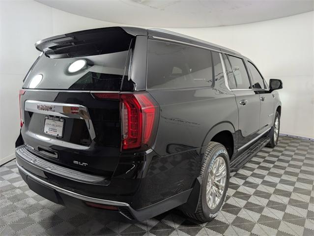 2023 GMC Yukon XL Vehicle Photo in ENGLEWOOD, CO 80113-6708