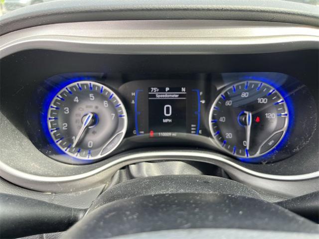 2020 Chrysler Pacifica Vehicle Photo in TULLY, NY 13159-3159