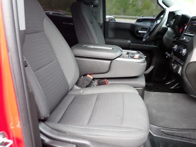 2022 Chevrolet Silverado 1500 Vehicle Photo in ZELIENOPLE, PA 16063-2910