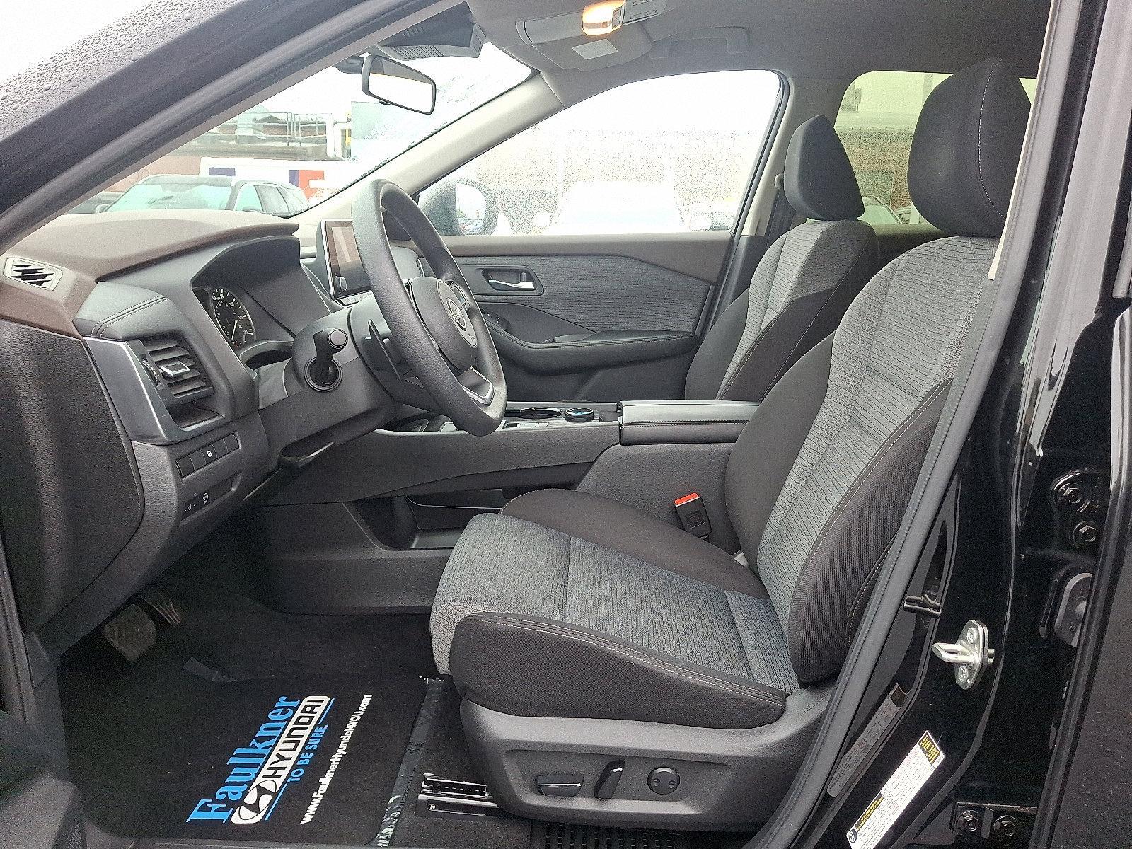 2023 Nissan Rogue Vehicle Photo in Harrisburg, PA 17111