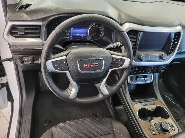 2023 GMC Acadia Vehicle Photo in NEENAH, WI 54956-2243