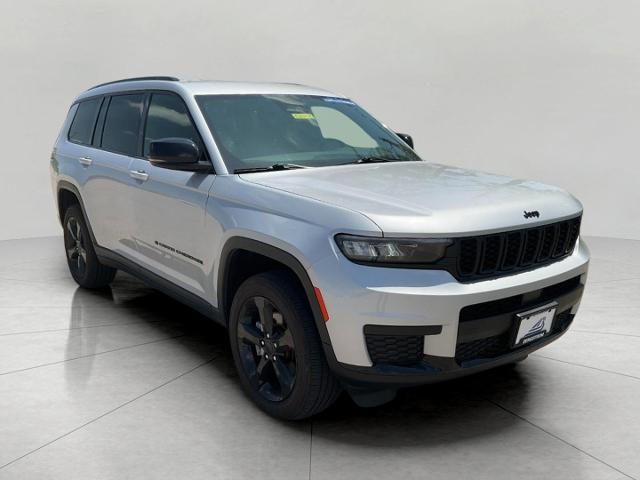 2023 Jeep Grand Cherokee L Vehicle Photo in Kaukauna, WI 54130