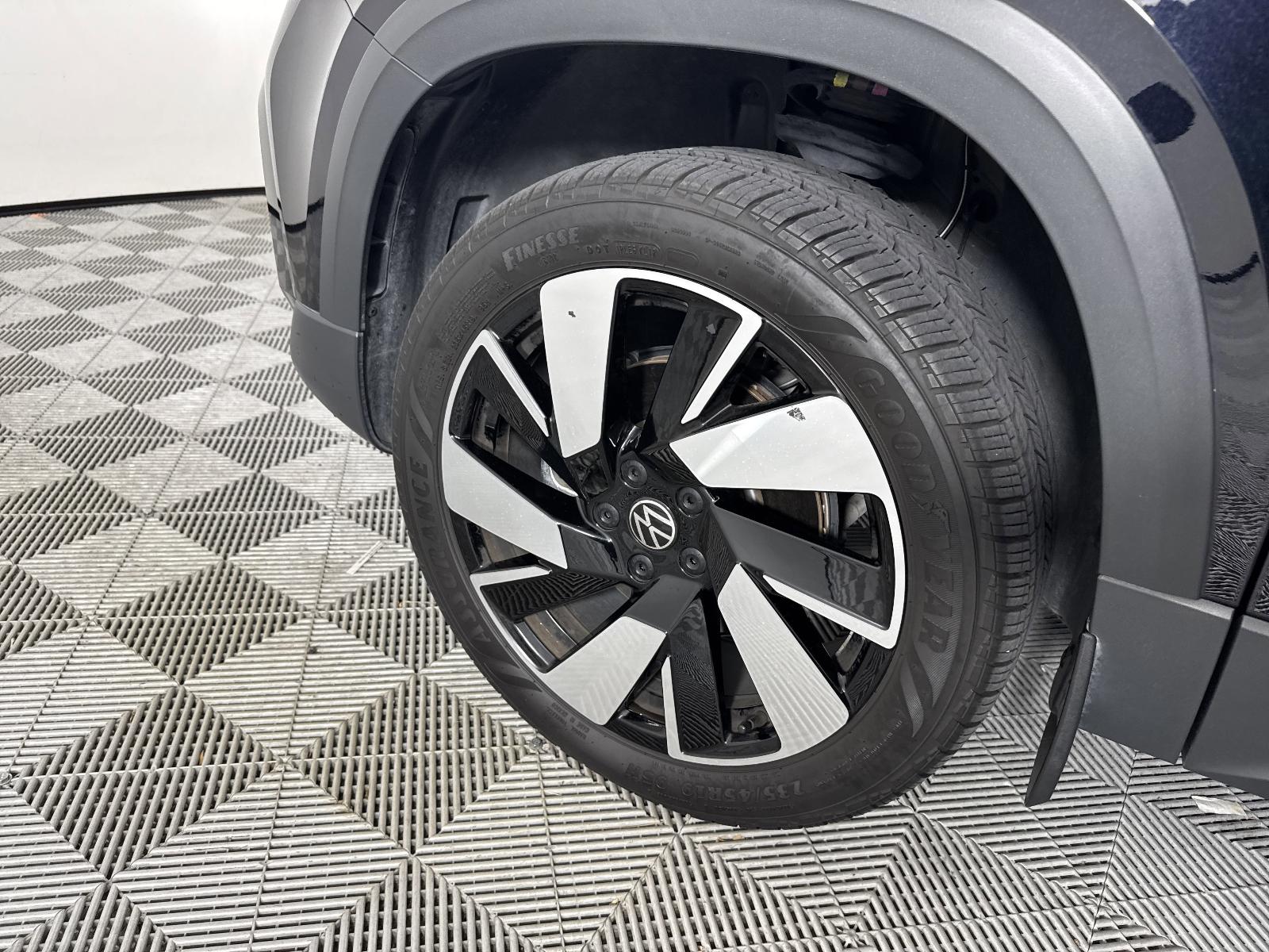 2024 Volkswagen Taos Vehicle Photo in Georgetown, TX 78626