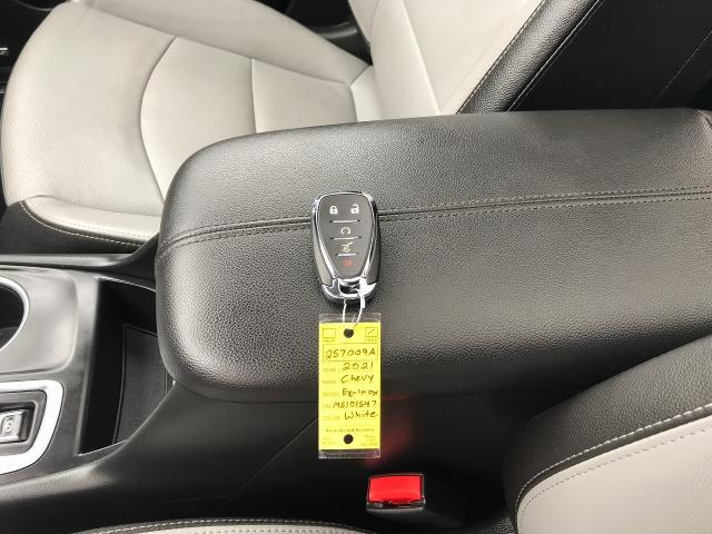 2021 Chevrolet Equinox Vehicle Photo in GREEN BAY, WI 54303-3330