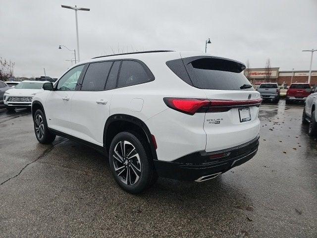 2025 Buick Enclave Vehicle Photo in Fishers, IN 46038