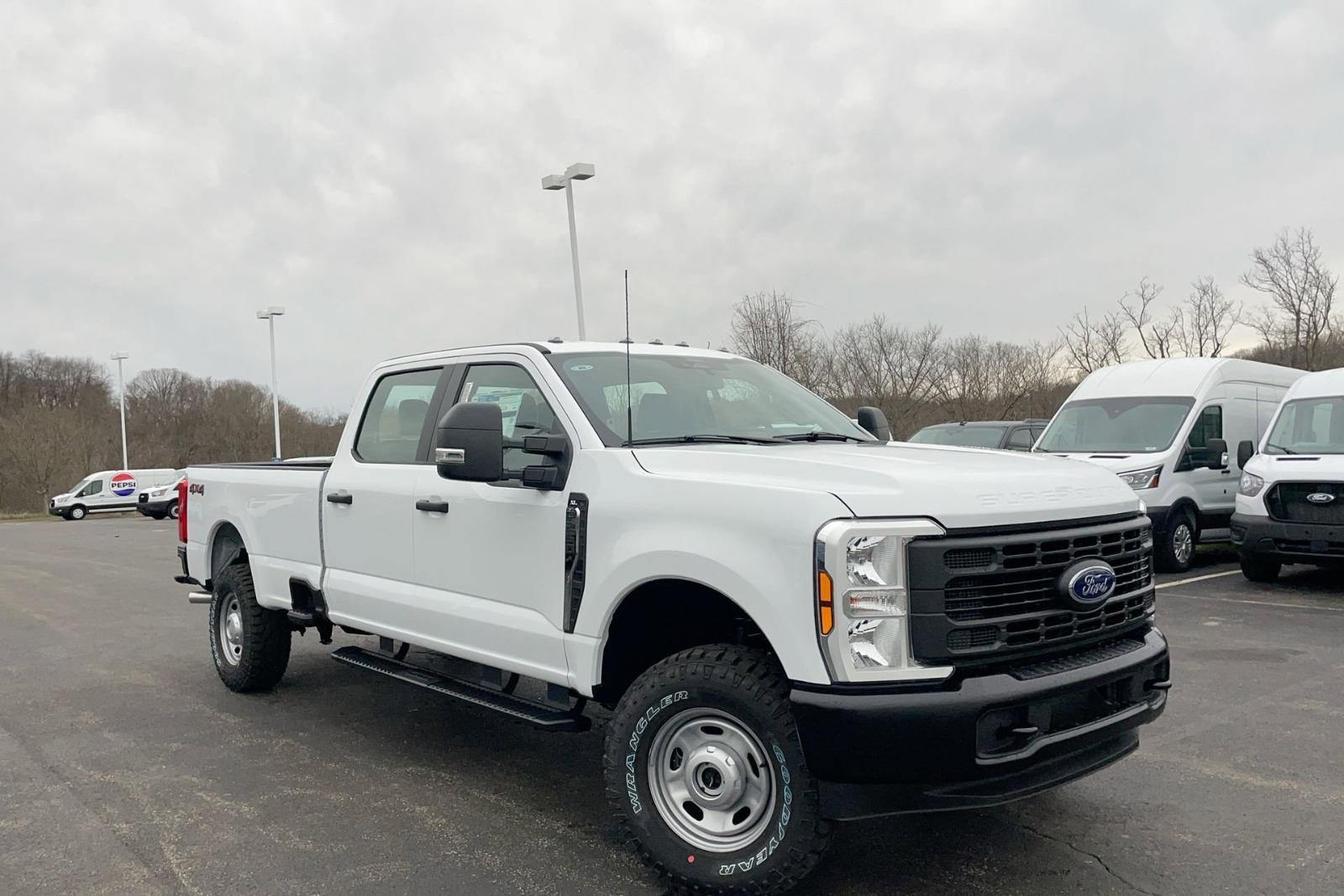 2024 Ford Super Duty F-250 SRW Vehicle Photo in Belle Vernon, PA 15012