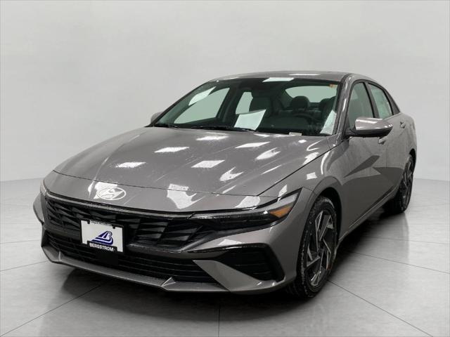 2025 Hyundai ELANTRA Hybrid Vehicle Photo in Appleton, WI 54913