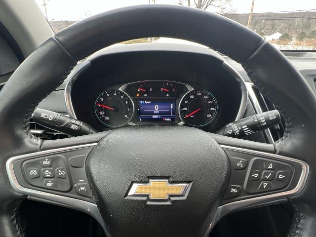 2022 Chevrolet Equinox Vehicle Photo in BOSTON, NY 14025-9684