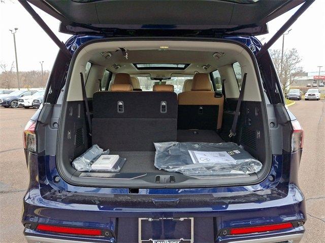 2025 INFINITI QX80 Vehicle Photo in Willow Grove, PA 19090
