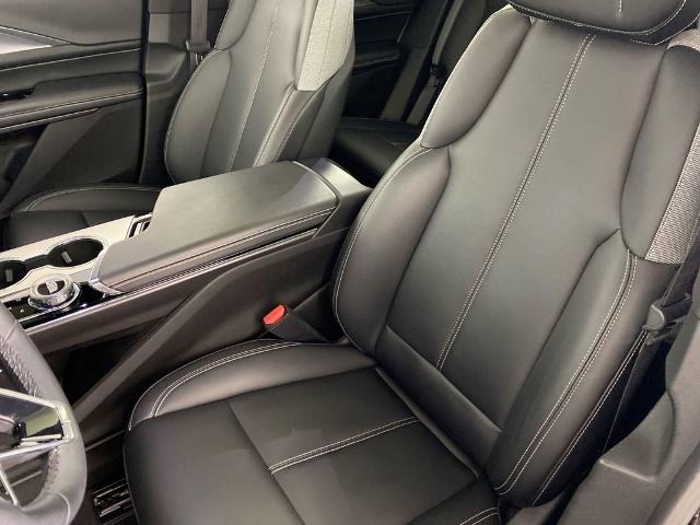 2024 Cadillac LYRIQ Vehicle Photo in ALLIANCE, OH 44601-4622
