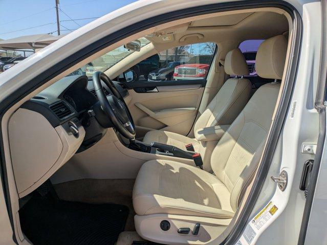 2015 Volkswagen Passat Vehicle Photo in SELMA, TX 78154-1460