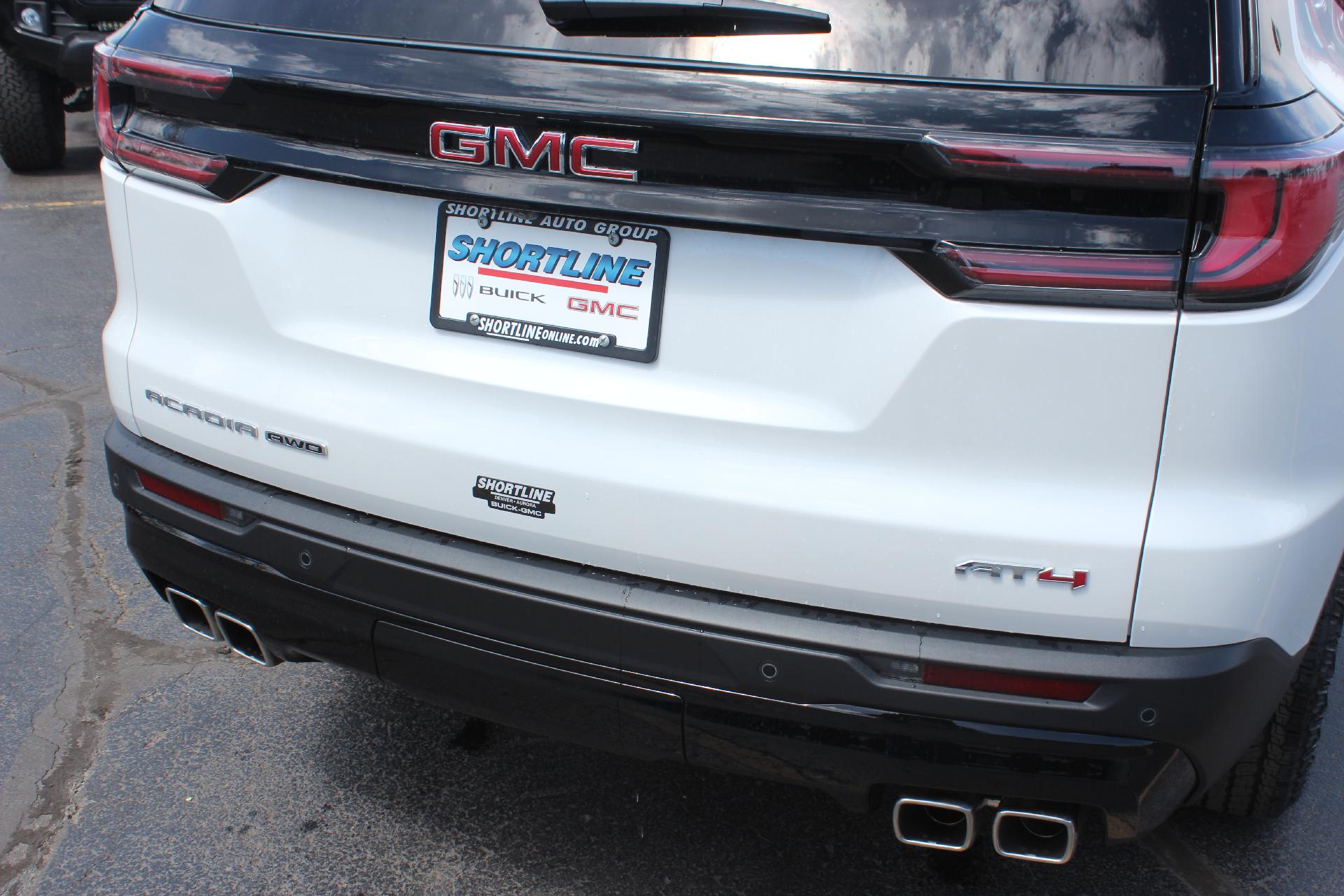 2025 GMC Acadia Vehicle Photo in AURORA, CO 80012-4011