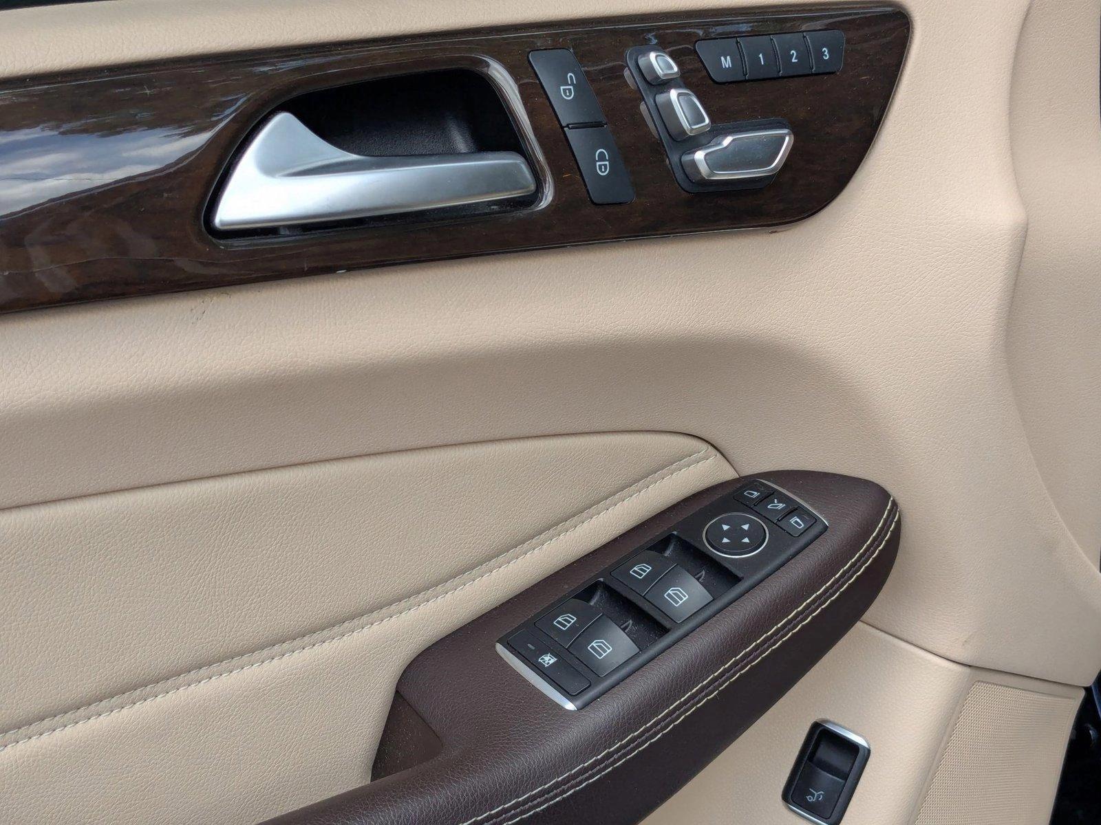 2017 Mercedes-Benz GLE Vehicle Photo in Tampa, FL 33614