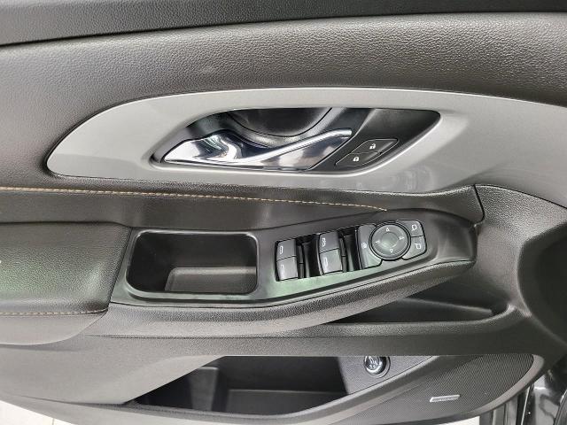 2020 Chevrolet Traverse Vehicle Photo in APPLETON, WI 54914-4656