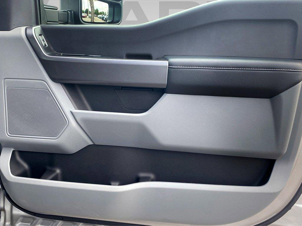 2024 Ford Super Duty F-250 SRW Vehicle Photo in SAVANNAH, GA 31406-4513