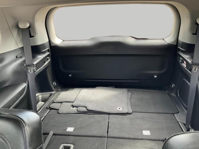 2023 Jeep Grand Cherokee L Vehicle Photo in Kaukauna, WI 54130