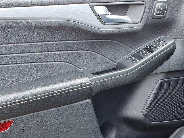2023 Ford Escape Vehicle Photo in DANBURY, CT 06810-5034