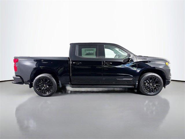 2025 Chevrolet Silverado 1500 Vehicle Photo in PUYALLUP, WA 98371-4149