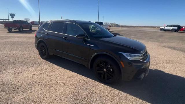 Used 2022 Volkswagen Tiguan SE R-LINE BLACK with VIN 3VVCB7AX2NM003130 for sale in Wheeler, TX