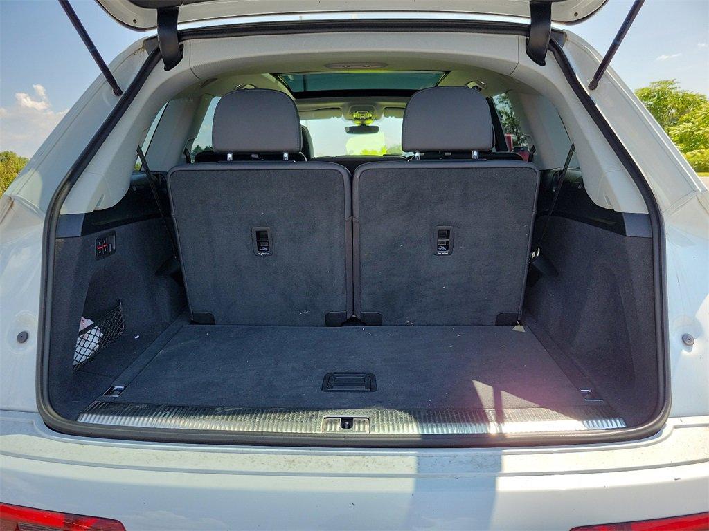 2020 Audi Q7 Vehicle Photo in Muncy, PA 17756