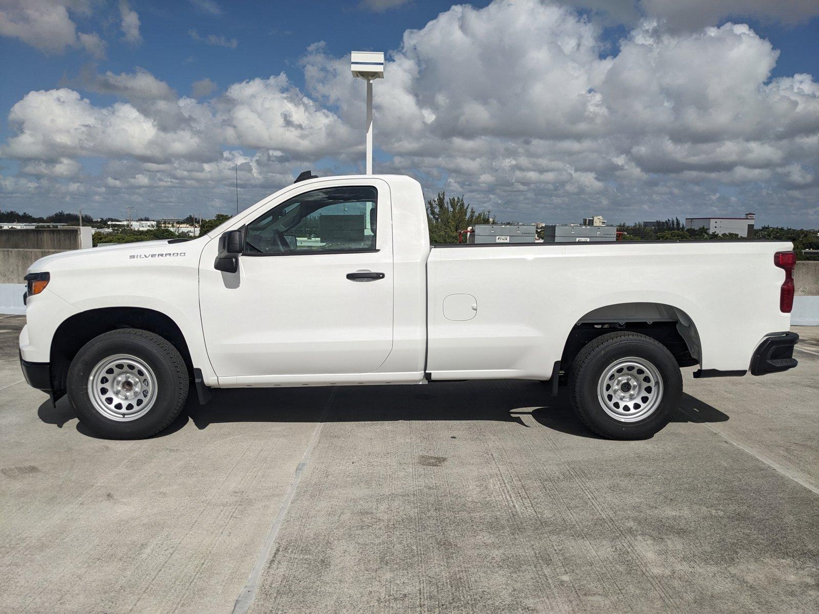 2025 Chevrolet Silverado 1500 Vehicle Photo in MIAMI, FL 33172-3015