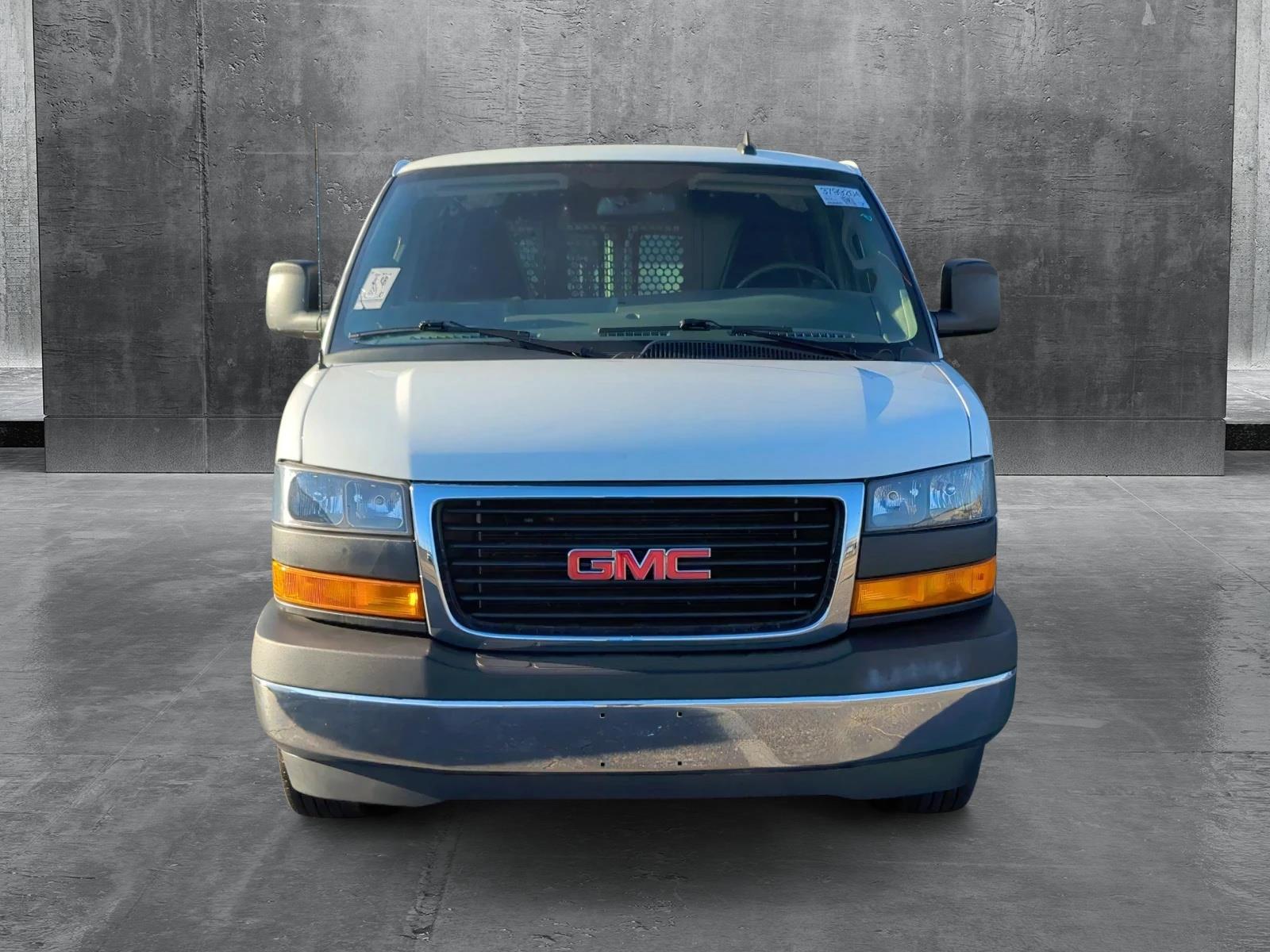 2022 GMC Savana Cargo Van Vehicle Photo in Memphis, TN 38115