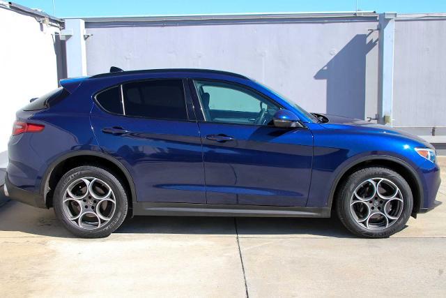 2018 Alfa Romeo Stelvio Vehicle Photo in SUGAR LAND, TX 77478