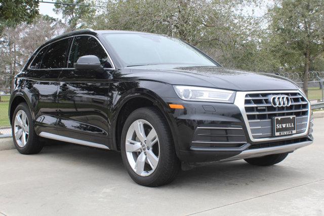 2019 Audi Q5 Vehicle Photo in HOUSTON, TX 77090