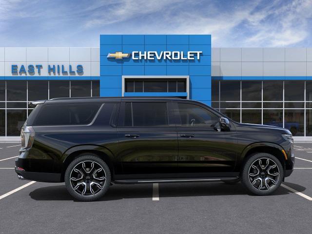 2025 Chevrolet Suburban Vehicle Photo in Roslyn, NY 11576
