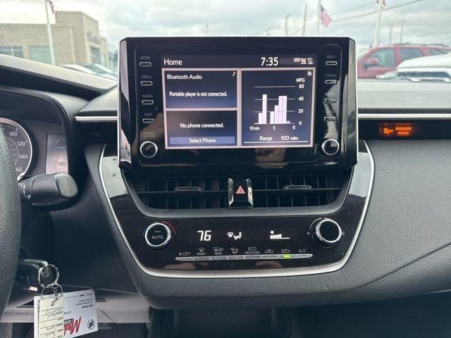 2020 Toyota Corolla Vehicle Photo in MEDINA, OH 44256-9631