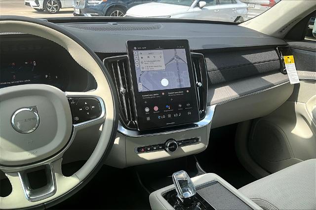 2025 Volvo XC90 Vehicle Photo in Grapevine, TX 76051