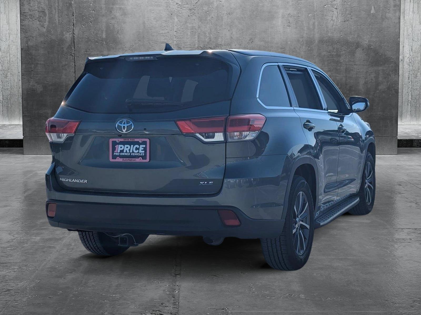 2018 Toyota Highlander Vehicle Photo in Ft. Myers, FL 33907