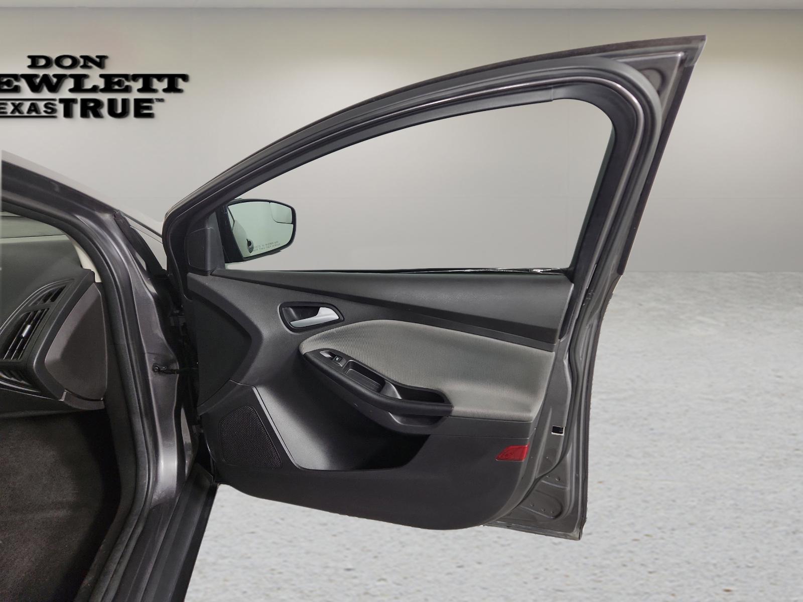 2014 Ford Focus Vehicle Photo in GEORGETOWN, TX 78626-7508