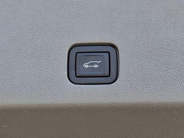 2024 Cadillac XT6 Vehicle Photo in DANBURY, CT 06810-5034