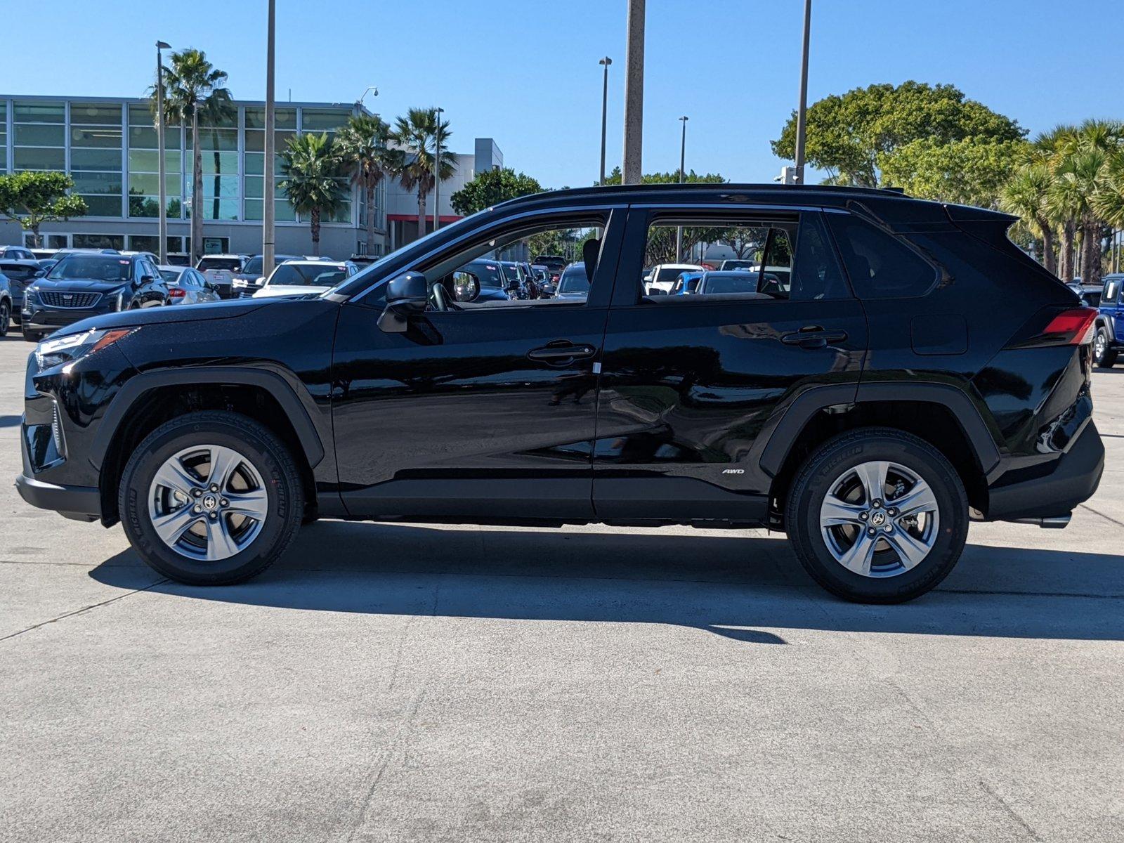 2025 Toyota RAV4 Vehicle Photo in Davie, FL 33331