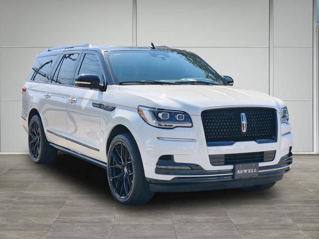 2023 Lincoln Navigator L Vehicle Photo in HOUSTON, TX 77079