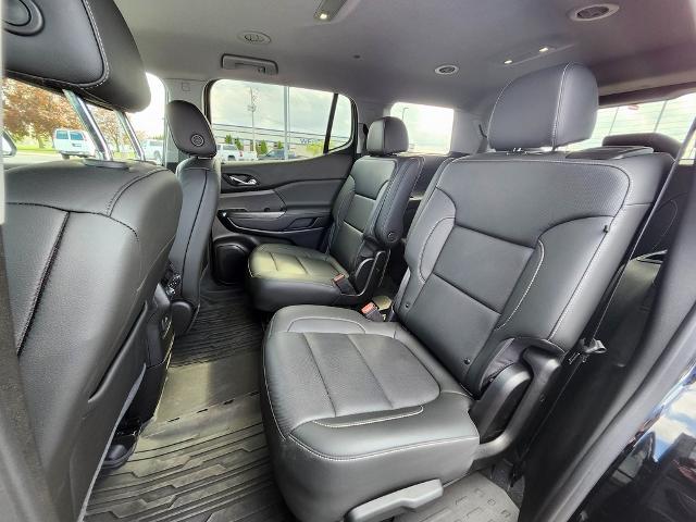 2023 GMC Acadia Vehicle Photo in GREEN BAY, WI 54304-5303