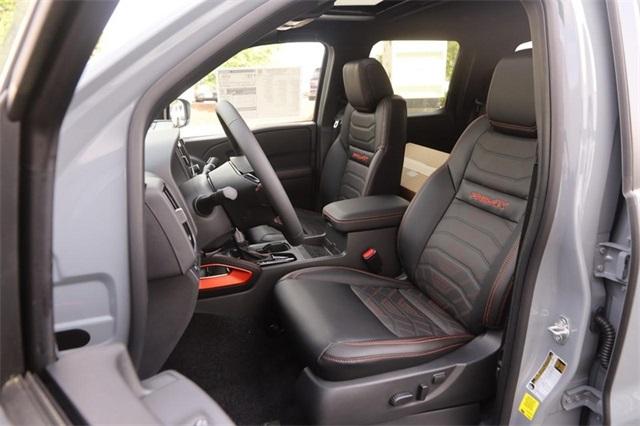 2025 Nissan Frontier Vehicle Photo in Hazelwood, MO 63042