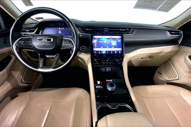 2022 Jeep Grand Cherokee L Vehicle Photo in Kansas City, MO 64114