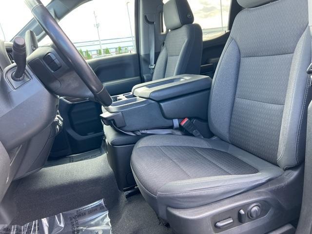 2019 Chevrolet Silverado 1500 Vehicle Photo in GREEN BAY, WI 54304-5303