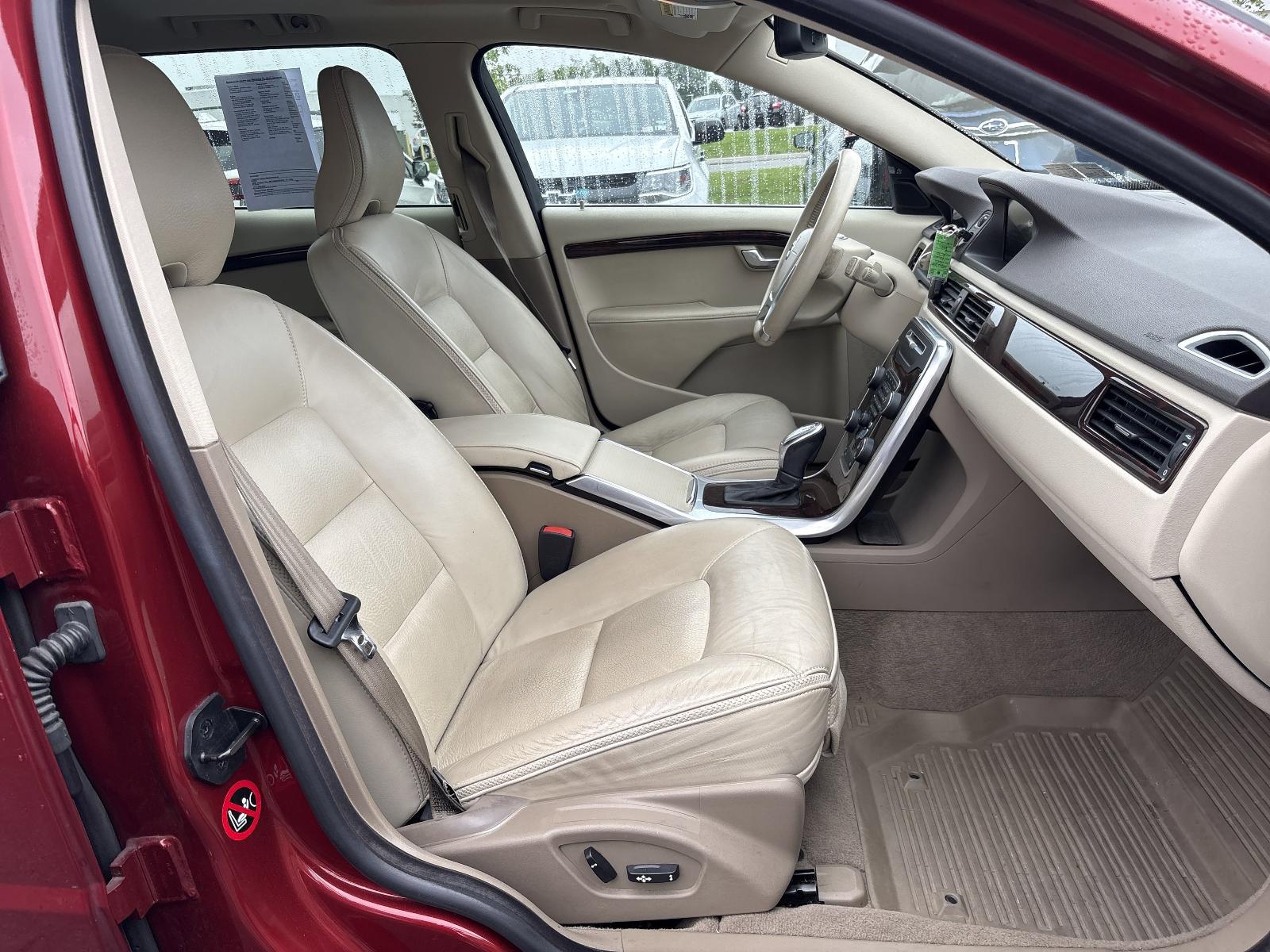 2013 Volvo XC70 Vehicle Photo in Mechanicsburg, PA 17050
