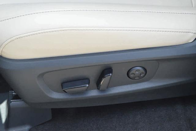 2025 INFINITI QX60 Vehicle Photo in Houston, TX 77090
