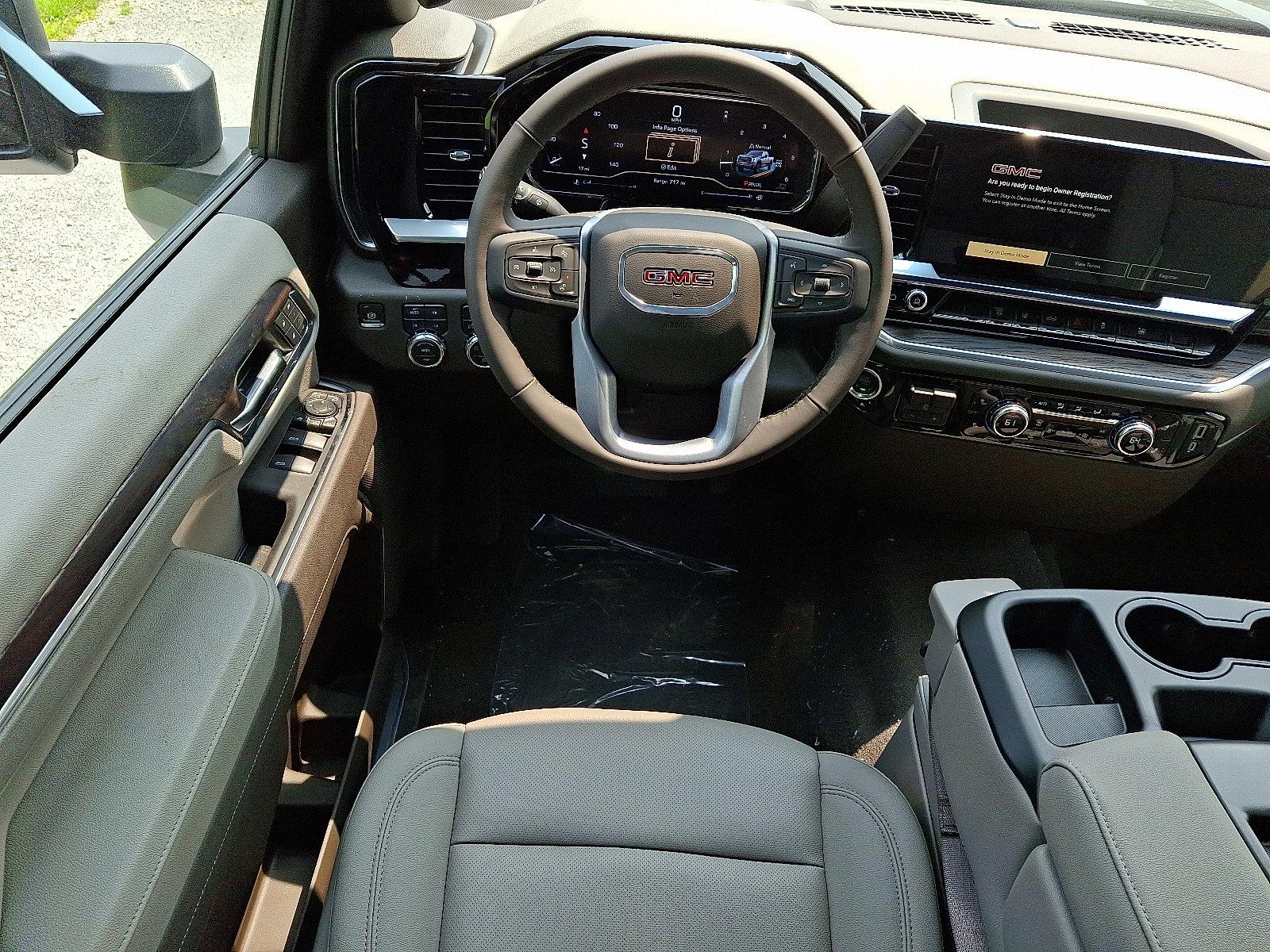 2025 GMC Sierra 2500 HD Vehicle Photo in HARRISBURG, PA 17111-1033