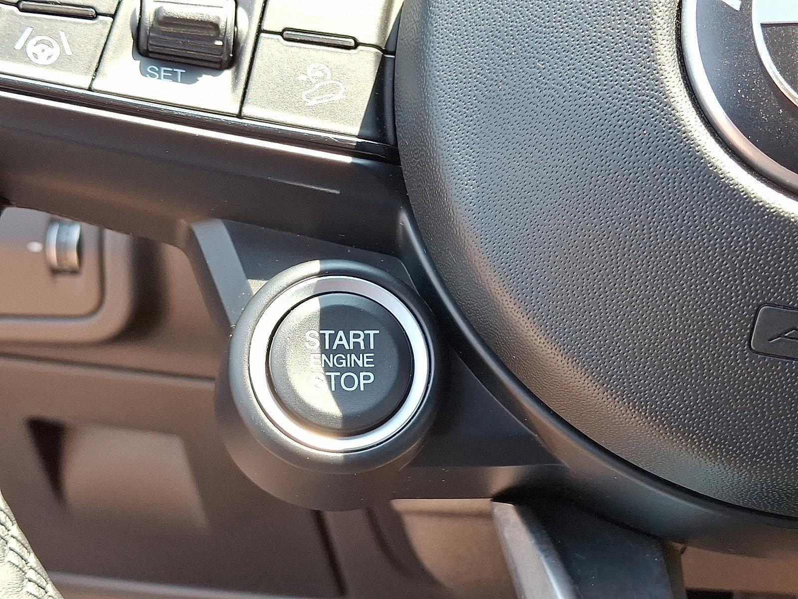 2022 Alfa Romeo Stelvio Vehicle Photo in Willow Grove, PA 19090