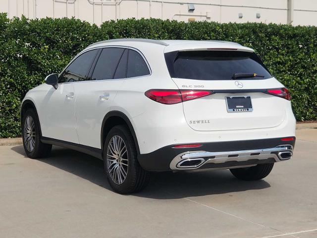 2025 Mercedes-Benz GLC Vehicle Photo in HOUSTON, TX 77079
