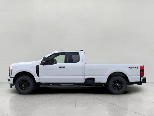 2025 Ford Super Duty F-350 SRW Vehicle Photo in Neenah, WI 54956
