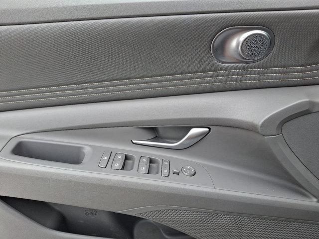 2023 Hyundai ELANTRA Vehicle Photo in Philadelphia, PA 19116