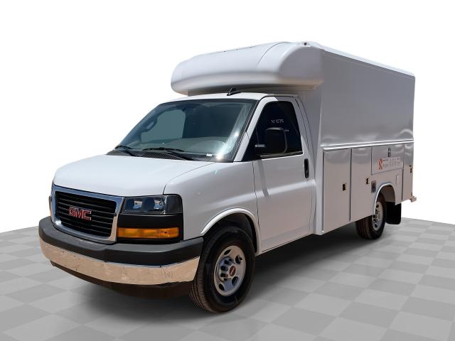 2025 GMC Savana Cutaway 3500 Vehicle Photo in GILBERT, AZ 85297-0402